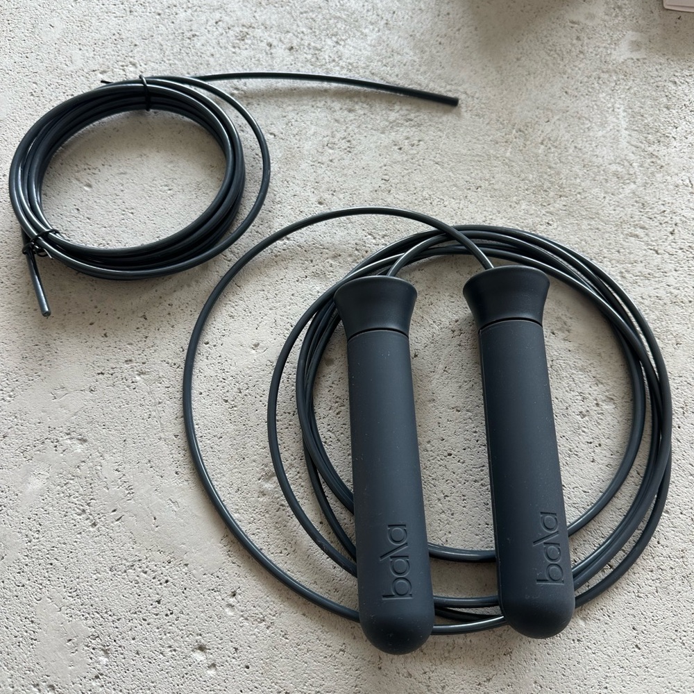 Bala Black Jump Rope with Ergonomic Handles